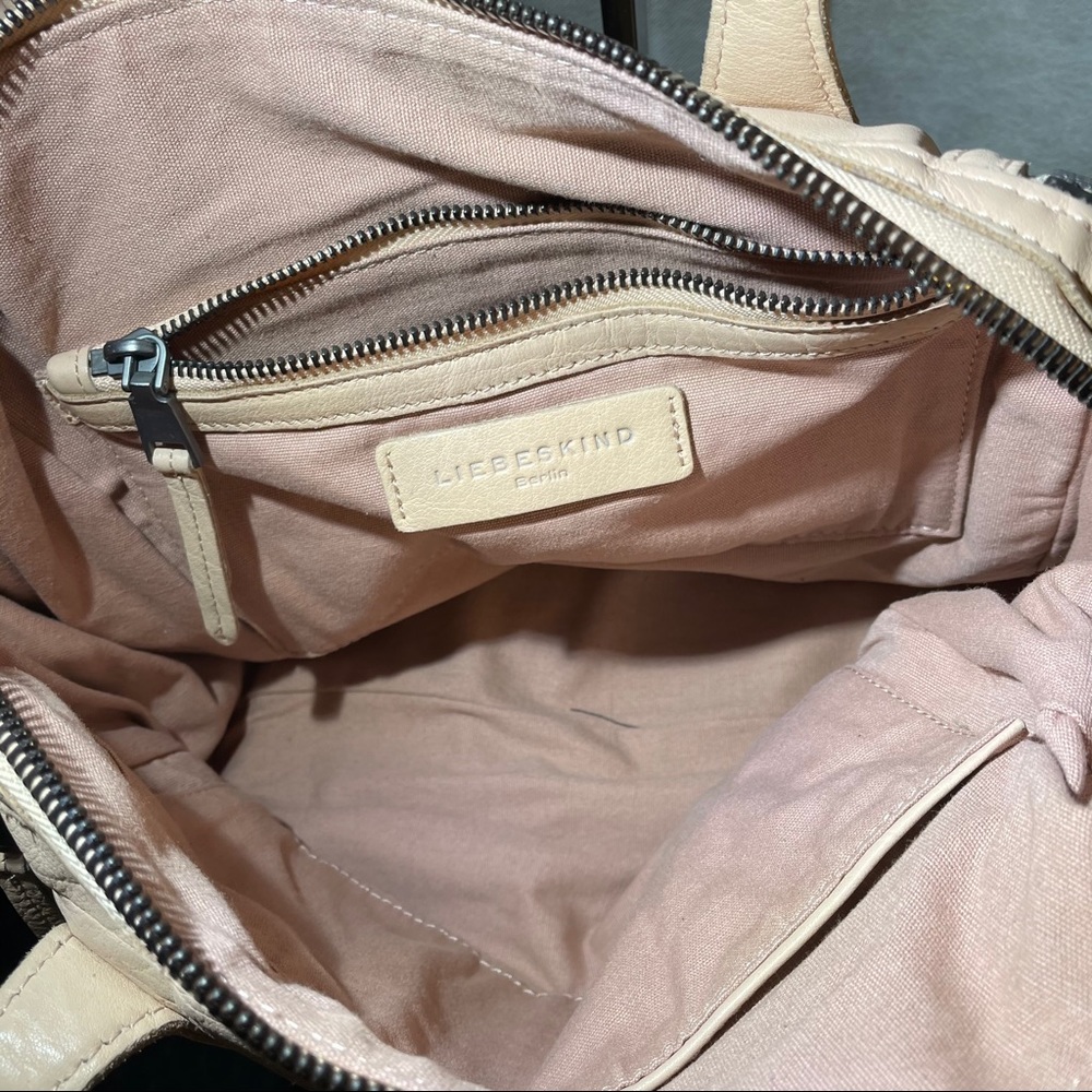Liebeskind Berlin Tote Bag cream color - Picture 5 of 6